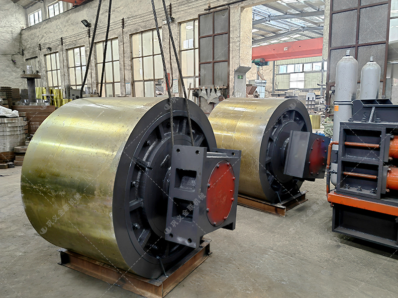 1510型液壓對(duì)輥破碎機(jī)