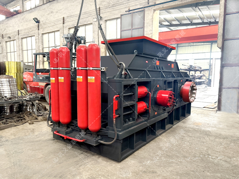 液壓對輥制砂機(jī)的安裝和調(diào)試復(fù)雜嗎？需要注意哪些細(xì)節(jié)？